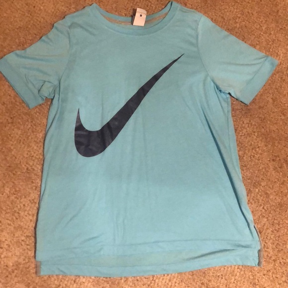 Nike Tops - Nike short sleeve light blue T-shirt size large